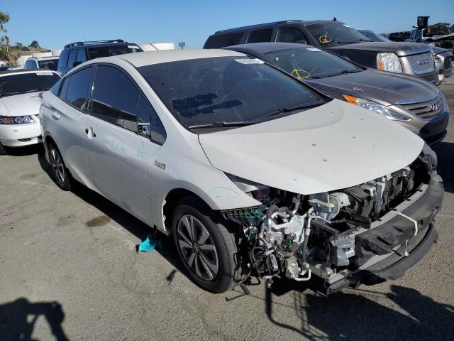 JTDKARFP5J3079390 - 2018 TOYOTA PRIUS PRIM 白色 照片 4