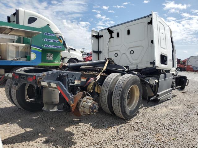 3AKJHHDRXNSMW2766 - 2022 FREIGHTLINER CASCADIA 1 WHITE photo 4