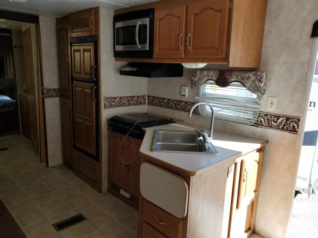 4YDT299294A216393 - 2004 KEYSTONE SPRINTER 白色 照片 8