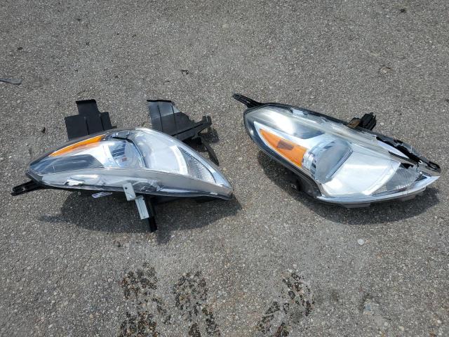 3N1CN7AP4GL848126 - 2016 NISSAN VERSA S 白色 照片 12