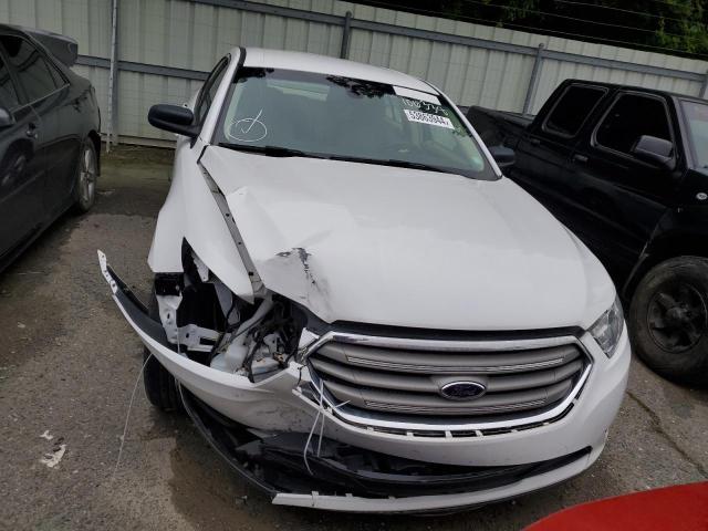 1FAHP2D85JG106338 - 2018 FORD TAURUS SE WHITE photo 5