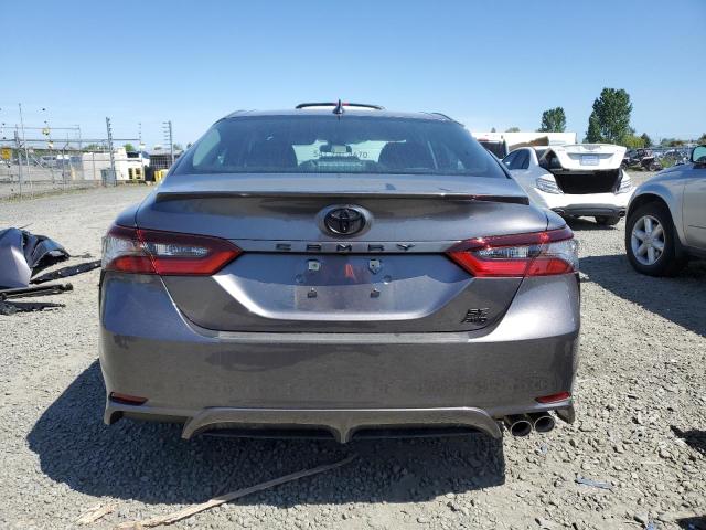 4T1G11BK1PU107637 - 2023 TOYOTA CAMRY SE NIGHT SHADE SILVER photo 6