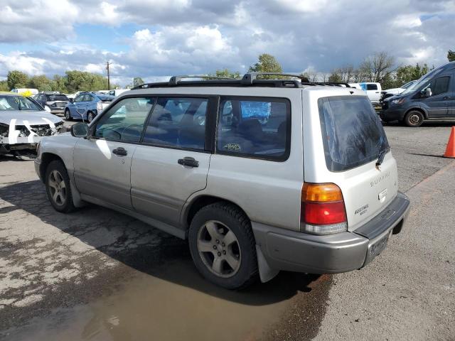 JF1SF6556YH730139 - 2000 SUBARU FORESTER S SILVER photo 2