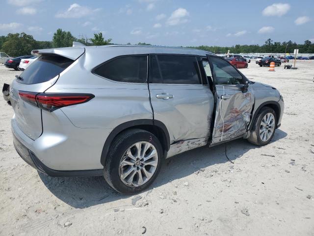 5TDYZRAH6MS036019 - 2021 TOYOTA HIGHLANDER LIMITED SILVER photo 3