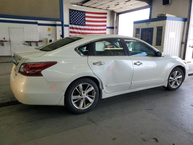 1N4AL3AP7DC900185 - 2013 NISSAN ALTIMA 2.5 WHITE photo 3