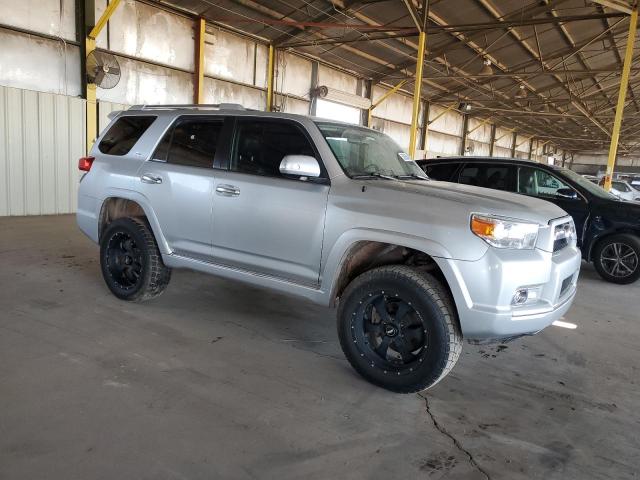 JTEBU5JR5B5044973 - 2011 TOYOTA 4RUNNER SR5 SILVER photo 4