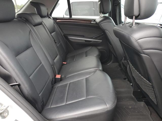 4JGBB8GB2BA689850 - 2011 MERCEDES-BENZ ML 350 4MATIC GRAY photo 11