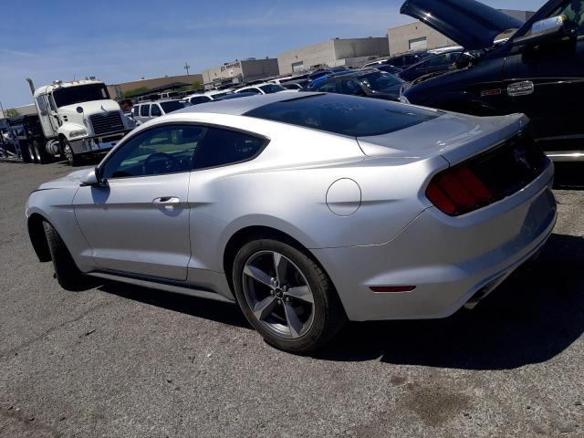 1FA6P8AM8G5256976 - 2016 FORD MUSTANG SILVER photo 2