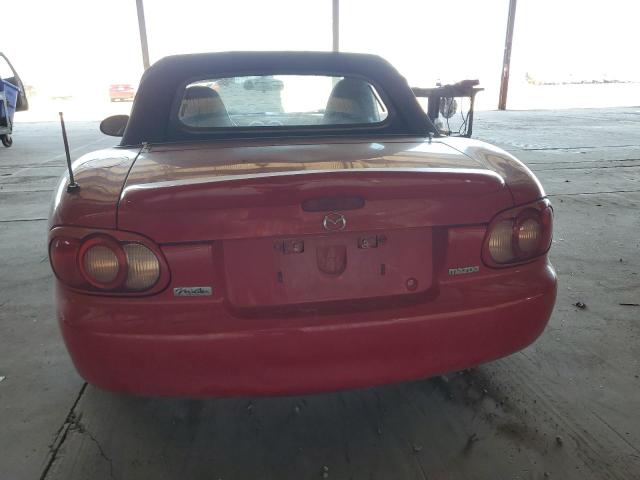 JM1NB353130307668 - 2003 MAZDA MX-5 MIATA BASE RED photo 6