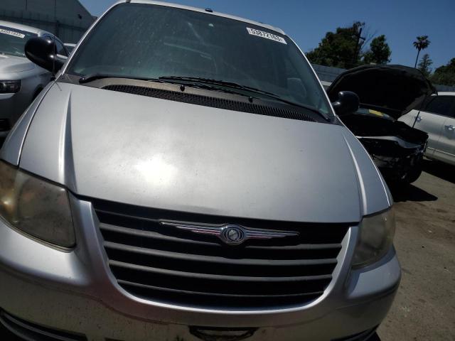 1A4GP45R86B753310 - 2006 CHRYSLER TOWN & COU ვერცხლისფერი ფოტო 5