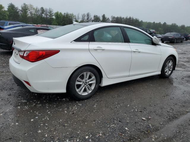 5NPEB4AC3EH914897 - 2014 HYUNDAI SONATA GLS WHITE photo 3