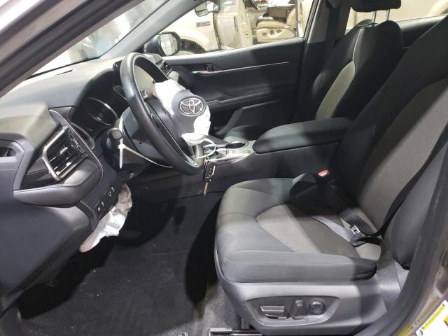 4T1C11AK4RU233509 - 2024 TOYOTA CAMRY LE 灰色 照片 7