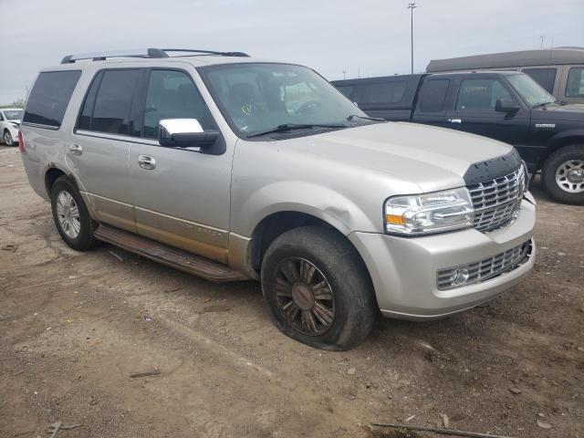 5LMFU28547LJ03918 - 2007 LINCOLN NAVIGATOR 银色 照片 4
