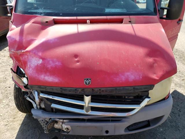 WD0PD644255794942 - 2005 DODGE SPRINTER 2500 RED photo 12