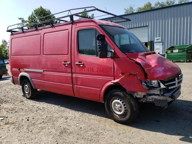 WD0PD644255794942 - 2005 DODGE SPRINTER 2500 RED photo 4