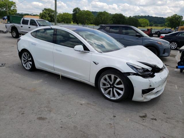 5YJ3E1EA5JF013755 - 2018 TESLA MODEL 3 WHITE photo 4