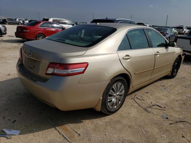 4T4BF3EK3AR051233 - 2010 TOYOTA CAMRY BASE Ոսկեգույն լուսանկար 3