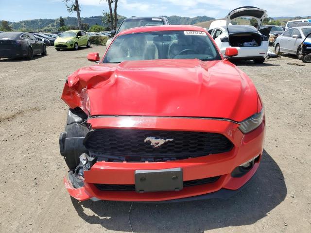 1FA6P8TH8F5326605 - 2015 FORD MUSTANG RED photo 5