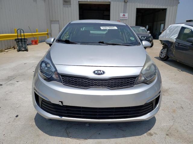 KNADM4A32H6034789 - 2017 KIA RIO LX SILVER photo 5