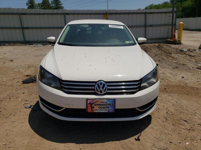 1VWAP7A34DC080213 - 2013 VOLKSWAGEN PASSAT S WHITE photo 5