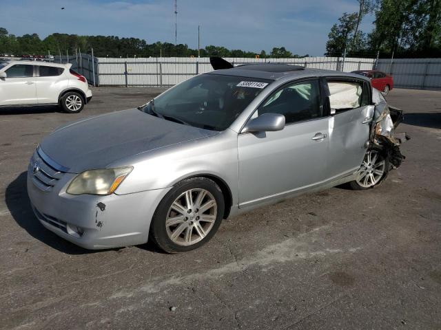 2005 TOYOTA AVALON XL, null