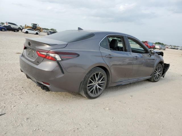 4T1G11AK5RU193765 - 2024 TOYOTA CAMRY SE NIGHT SHADE GRAY photo 3
