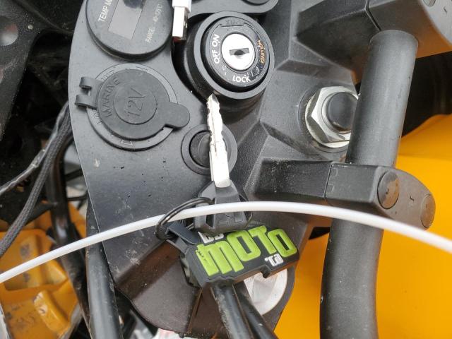 JKAKLEE12JDA97949 - 2018 KAWASAKI KL650 E 双色 照片 8