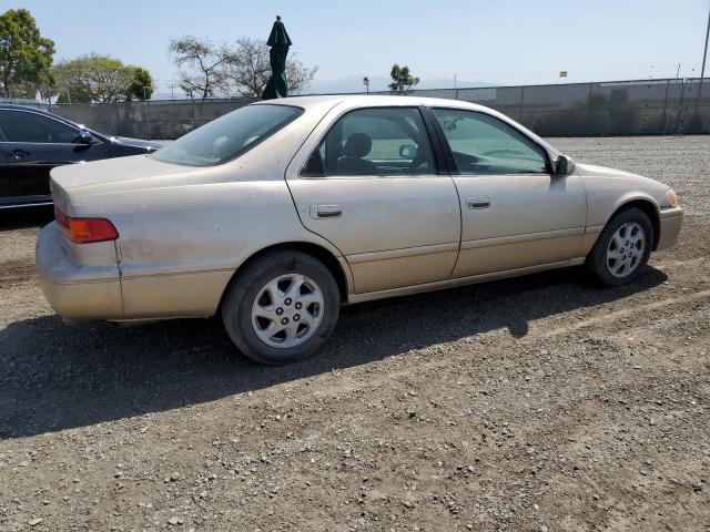 JT2BF22K710313638 - 2001 TOYOTA CAMRY CE GOLD photo 3