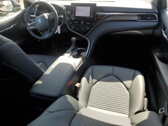 4T1G11AK8RU909378 - 2024 TOYOTA CAMRY SE NIGHT SHADE WHITE photo 8