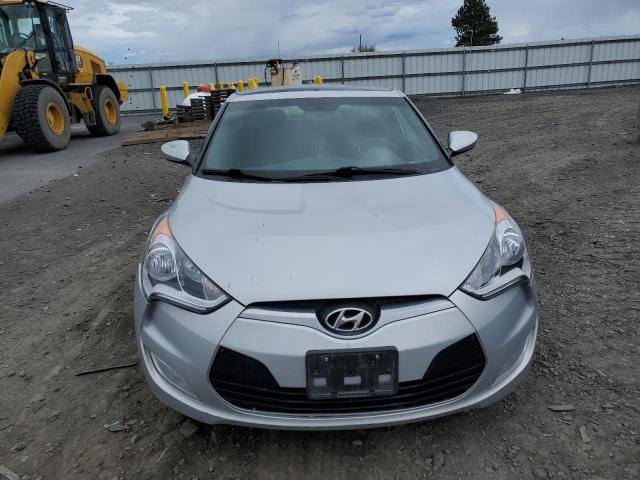 KMHTC6ADXHU318510 - 2017 HYUNDAI VELOSTER SILVER photo 5