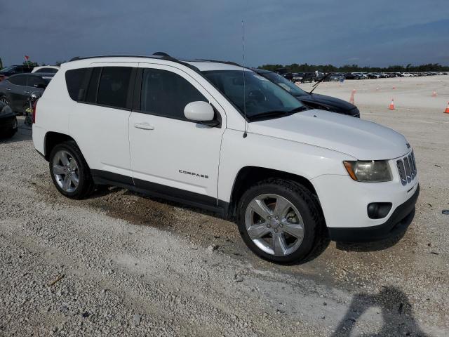 1C4NJCEB7ED628572 - 2014 JEEP COMPASS LATITUDE WHITE photo 4