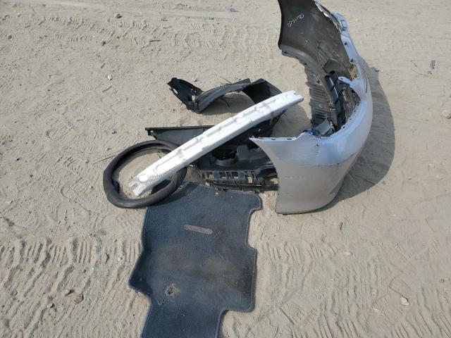 1HGES16334L004024 - 2004 HONDA CIVIC DX VP SILVER photo 12