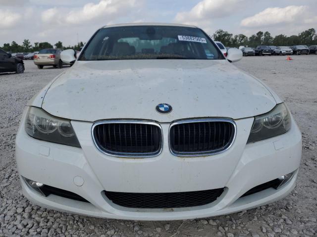 WBAPH5G54BNM74347 - 2011 BMW 3 SERIES I SULEV WHITE photo 5