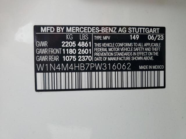 W1N4M4HB7PW316062 - 2023 MERCEDES-BENZ GLB 250 4MATIC WHITE photo 13