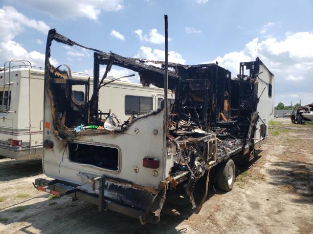 1CNFD77223M001240 - 2003 UTILITY TRAILER თეთრი ფოტო 4