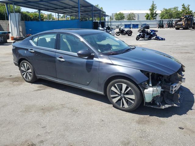 1N4BL4EV1LC239061 - 2020 NISSAN ALTIMA SL BLUE photo 4