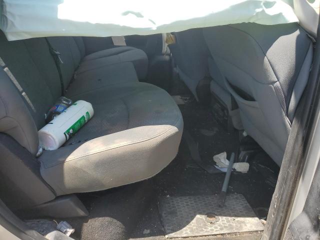 3C6UR5DL8DG557434 - 2013 RAM 2500 SLT SILVER photo 10