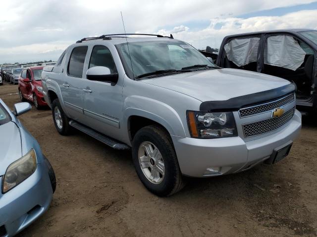 3GNTKFE76CG182858 - 2012 CHEVROLET AVALANCHE LT SILVER photo 4