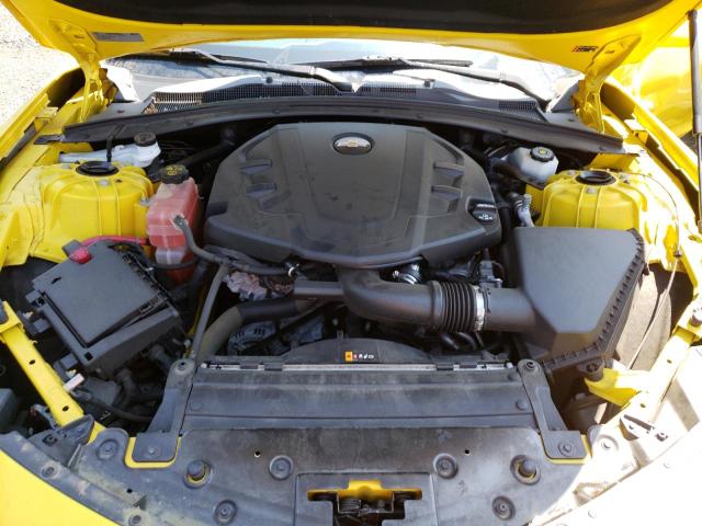 1G1FB1RS8J0163066 - 2018 CHEVROLET CAMARO LT YELLOW photo 11