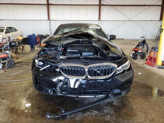 WBA5R7C54KAJ80525 - 2019 BMW 330XI Чорний фото 5