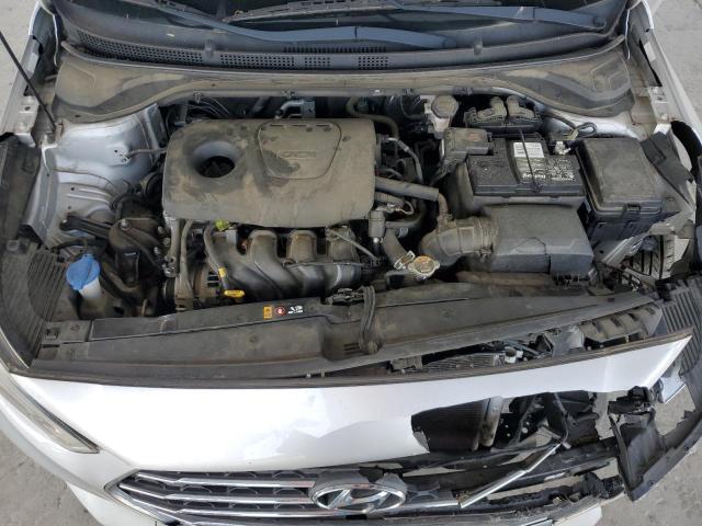 3KPC24A37KE051738 - 2019 HYUNDAI ACCENT SE SILVER photo 11