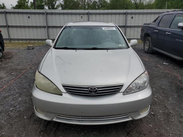 4T1BF30K55U104876 - 2005 TOYOTA CAMRY LE SILVER photo 5