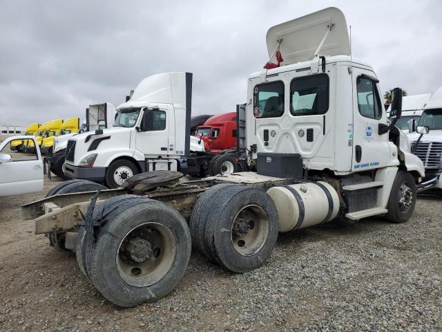 3AKJGEDV8ESFR0599 - 2014 FREIGHTLINER CASCADIA 1 WHITE photo 4