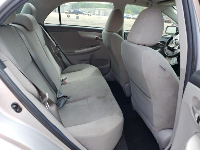 5YFBU4EE2DP151121 - 2013 TOYOTA COROLLA LE BASE SILVER photo 10