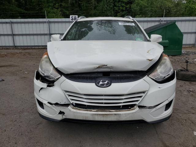 KM8JU3AC8CU326088 - 2012 HYUNDAI TUCSON GLS WHITE photo 5