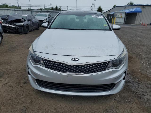 5XXGU4L38GG038083 - 2016 KIA OPTIMA EX SILVER photo 5