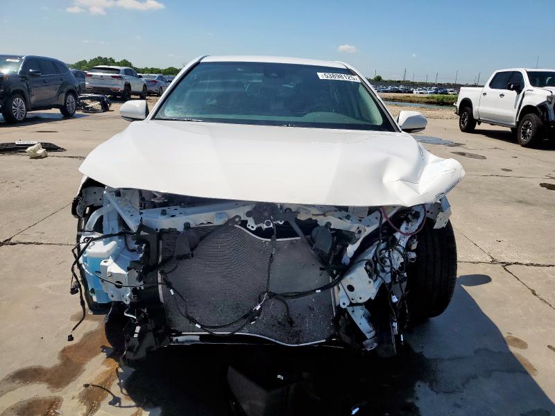 4T1G11AK8PU820679 - 2023 TOYOTA CAMRY SE NIGHT SHADE WHITE photo 5