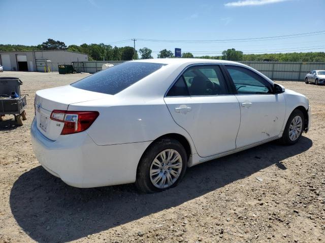 4T1BF1FK4CU551403 - 2012 TOYT CAMRY BASE WHITE photo 3