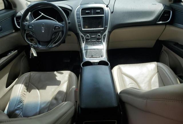 2LMPJ8LRXJBL30555 - 2018 LINCOLN MKX RESERVE Beyaz fotoğraf 8