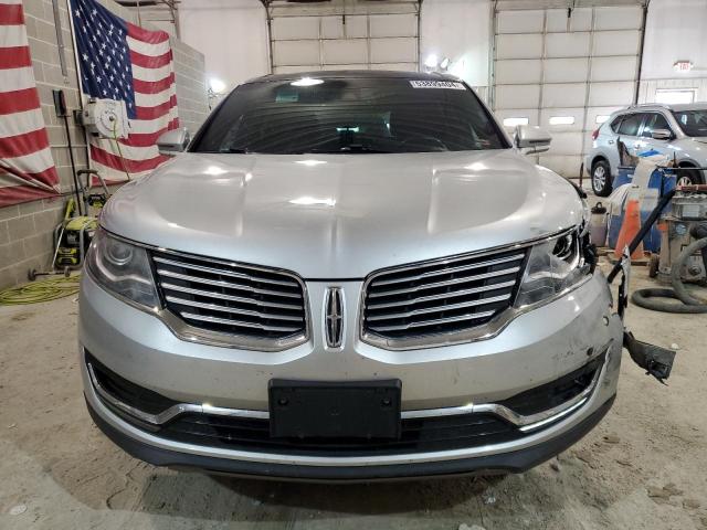 2LMPJ8LR0HBL35192 - 2017 LINCOLN MKX RESERVE Մոխրագույն լուսանկար 5